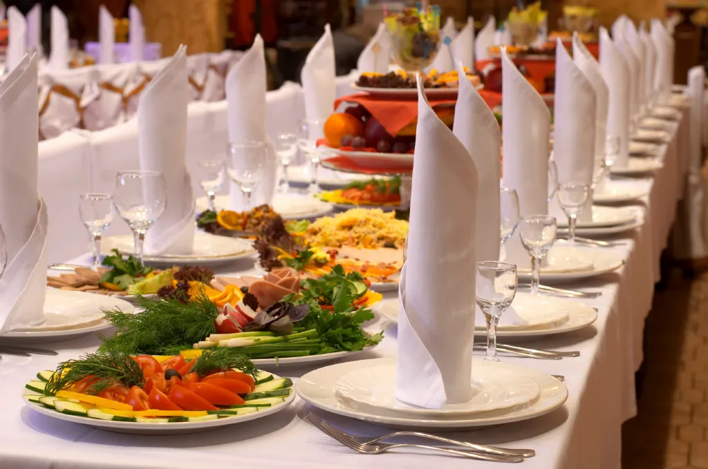 Brueckner Event Catering — Stilvolle Eventausstattung